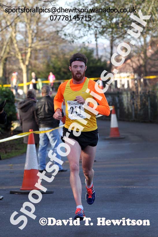 Ronnie Walker Saltwell 10k Road Race. Photo: David T. Hewitson/Sports for All Pics